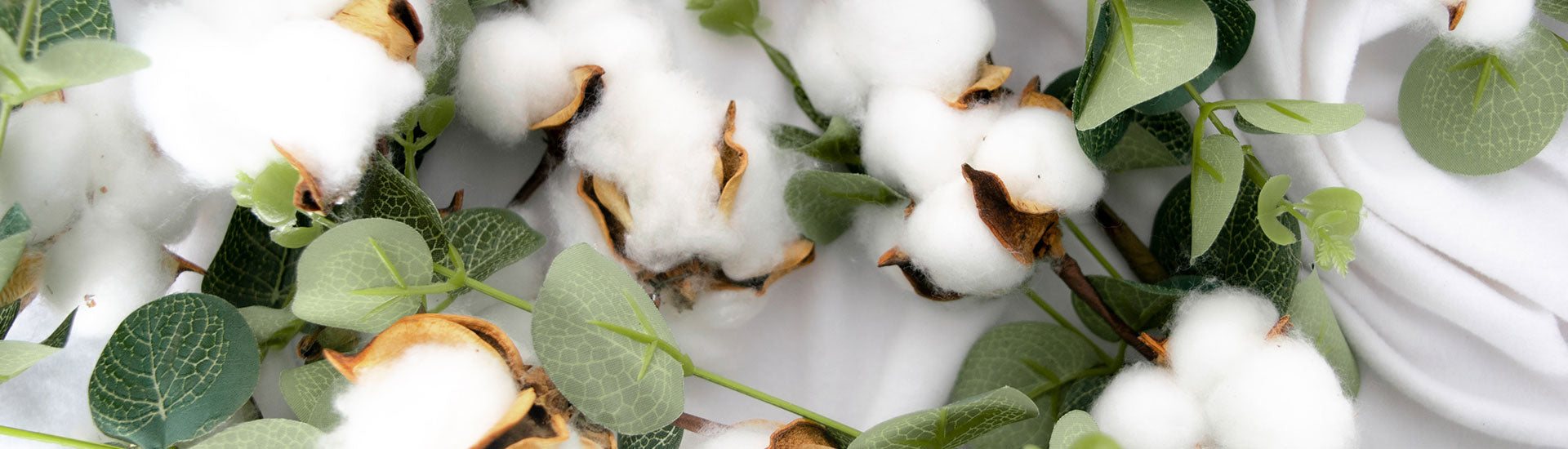 Organic Cotton vs Recycled Cotton - Sustainable Fashion's Many Faces